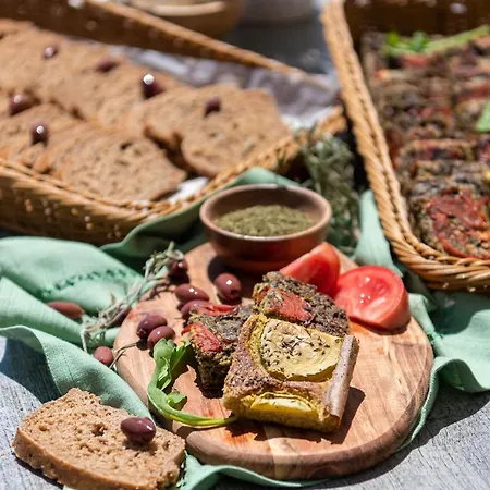 Hotel Rama Holistic And Retreats - Vegan Full Board