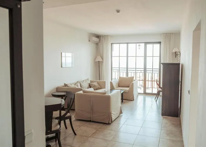 Rama Holistic And Retreats - Vegan Full Board