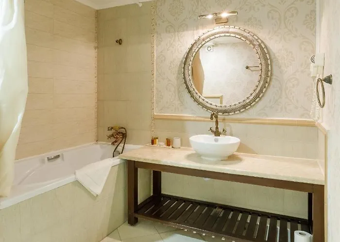 Rama Holistic And Retreats - Vegan Full Board Hotel 4*